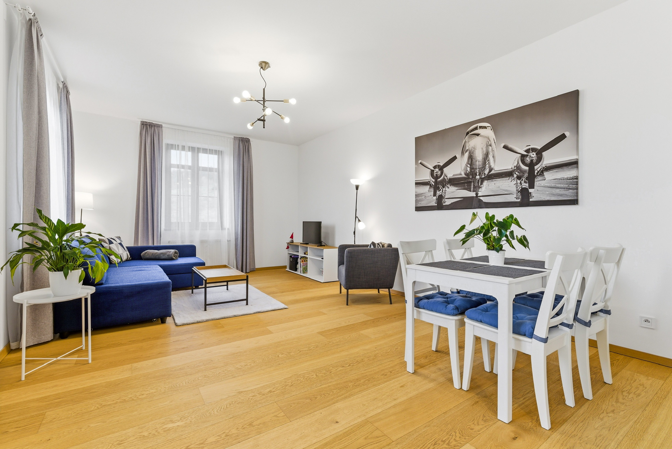 Apartmán D, Apartmány Mariánská